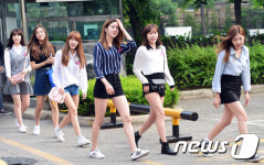 라붐, 인형돌의 빛나는 출근길