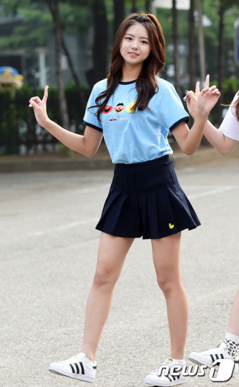 아이오아이 임나영, '머리부터 발끝까지 사랑스러워~'