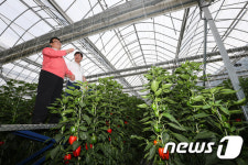 꿈의 농장 찾은 이동필 장관