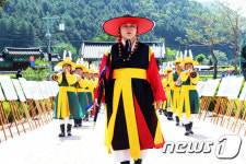 훠이~의암 류인석 선생 나가신다