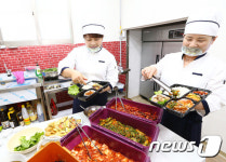 대전 유성 송강시장 도시락 맛보러 오세요!