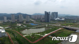 진주혁신도시 공공기관 이전 파급효과…세수증대 등