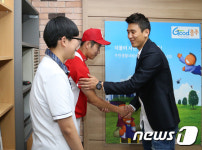 구자철, 고향 충주 찾아 멘티와 만남…희망 메시지