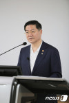 법무연수원서 청렴 특강 진행중인 성영훈 위원장
