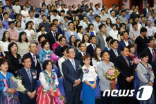 함께 부르는 석별의 정