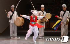 나는 소고춤 신동