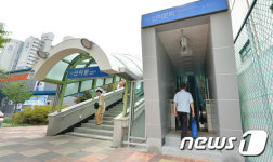 동대문구 신이문역 3번 출구 에스컬레이터 개통