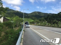 펑, 펑…고창-담양 고속도로서 차량 20여대 잇따라 펑크(속보))