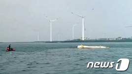 제주 용수리 앞 해상서 어선 전복…선장 무사 구조