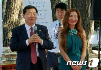 외교사절단 우호증진 행사 참석한 이철규 의원