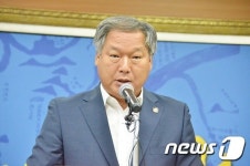 이용우 부여군수, 홍산 ‘열 병합발전소’ 건립 반대