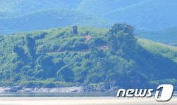 적막한 북측 초소