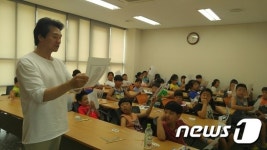 완주 상관면 기찻길 작은도서관, 문화사랑방으로 주목