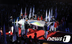 청주무예마스터십 대회기 입장