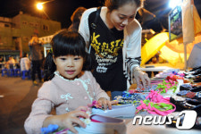 [夜~好~ 야시장이 뜬다] 두 달만에 대박…춘천 소양로번개야시장