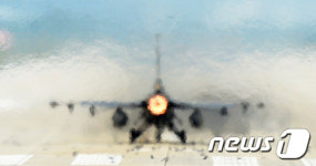 한반도 긴장감 고조 'F-16 작전 수행'