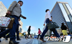 다시 빌딩숲 사이로