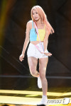 다이아 희현, 매혹적인 멜빵춤