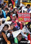 명품 시장 만든다더니...