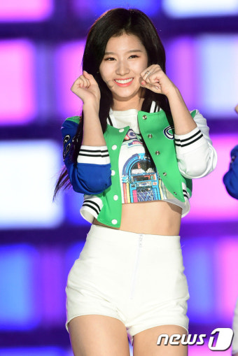 트와이스 사나, '샤샤샤 요정~'