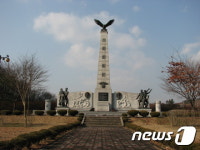 [단신]10월의 우리고장 현충시설, 충남 부여 경찰충혼탑