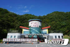 [전북의 숨은관광지⑦] 호수 위를 달리자…진안 용담호