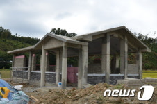 [시·도 명품정책] 안희정 충남지사의 ‘독거노인공동생활제’