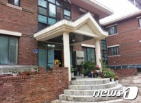 충북 유일 '미혼모 시설' 청주 자모원 23년만에 폐원