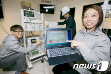 지하 주차장도 5G 속도로 KT, 5G 중계기 시연 성공