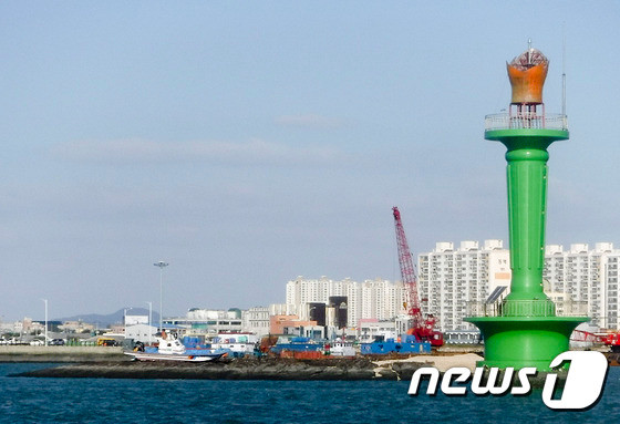 고흥 해상에서 9톤급 낚시어선 좌초, 모든 승선원 무사 구조 현장