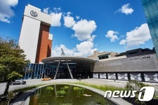 SK네트웍스(주)워커힐코리아CC15H그늘집 | [면세점 3차大戰]SK네트웍스가 '워커힐' 내세운 까닭은?