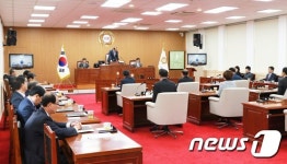 곡성군의회 220회 임시회 폐회…추경안 심의·의결