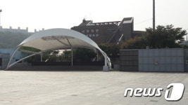 “김포 사우공설운동장, 공동개발보다 매각이 더 낫다”