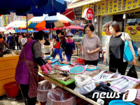 수해 딛고 오일장 연 울산 태화시장