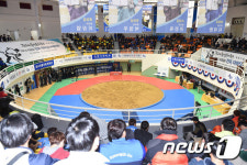 국내 첫 씨름전용체육관 개관
