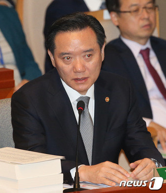 김현웅 법무 