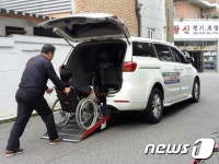 군산 장애인 콜택시 이동권 불편 여전…운영개선 시급