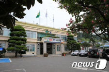 “서천군 청사, 옛 서천역으로”…지역민 절반이상 희망