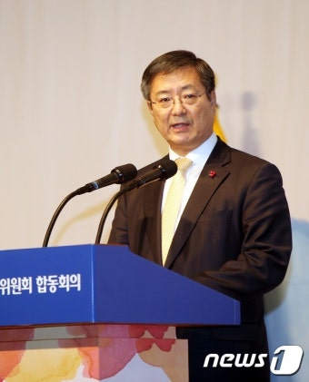 인사말 하는 권태오 민주평통 사무처장