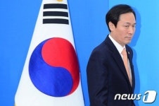 우상호 내년 1월, 대선 염두 야권통합 이슈 나와야
