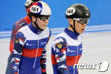 강릉 아이스아레나 찾은 안현수