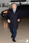 박영수 특검 무거운 발걸음