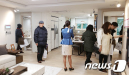 강남생활권+숲세권사당롯데캐슬골든포레…3.3㎡당 2050만원대