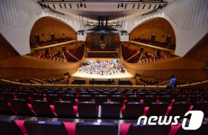[장일범의 좋아요!클래식] 2016 클래식계 빛낸 조성진, 그리고 롯데콘서트홀