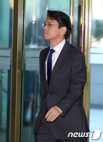 정부, 日방위상 야스쿠니 참배 