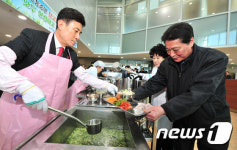 양계농가 많이 도와주세요