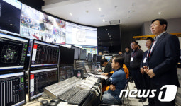 신동빈 회장, 민관합동훈련 예의주시