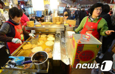설 앞두고 식용유값 폭등, 전집 울상