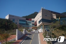김해시여성센터, 직장맘 지원센터 개소  