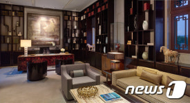 제 2의 자금성…키워드로 본 ‘임페리얼 스프링스’